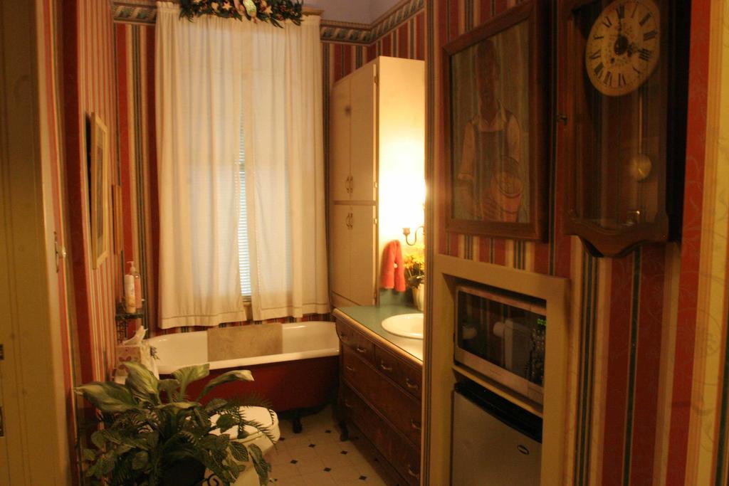 The Lattice Inn Монтгомъри Стая снимка
