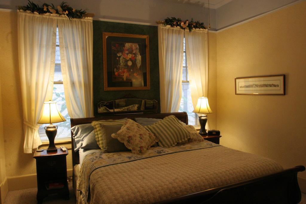 The Lattice Inn Монтгомъри Стая снимка