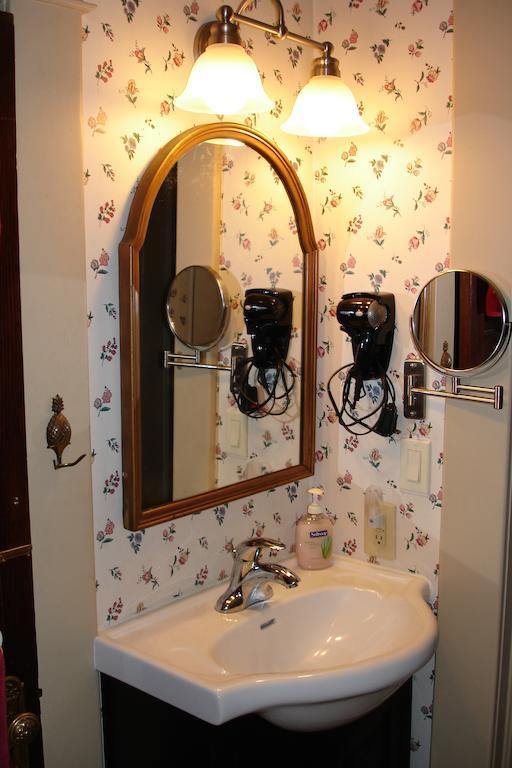 The Lattice Inn Монтгомъри Стая снимка