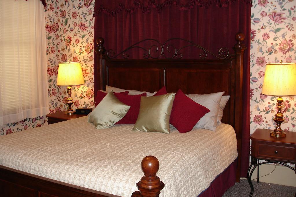 The Lattice Inn Монтгомъри Стая снимка